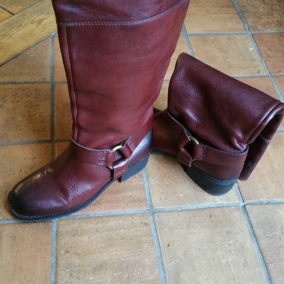 Size 8 Beauty Boots ;-) - Picture 2 of 2